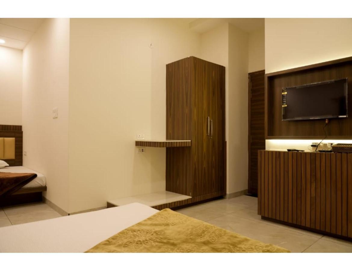Hotel Govindam, Ujjain Εξωτερικό φωτογραφία